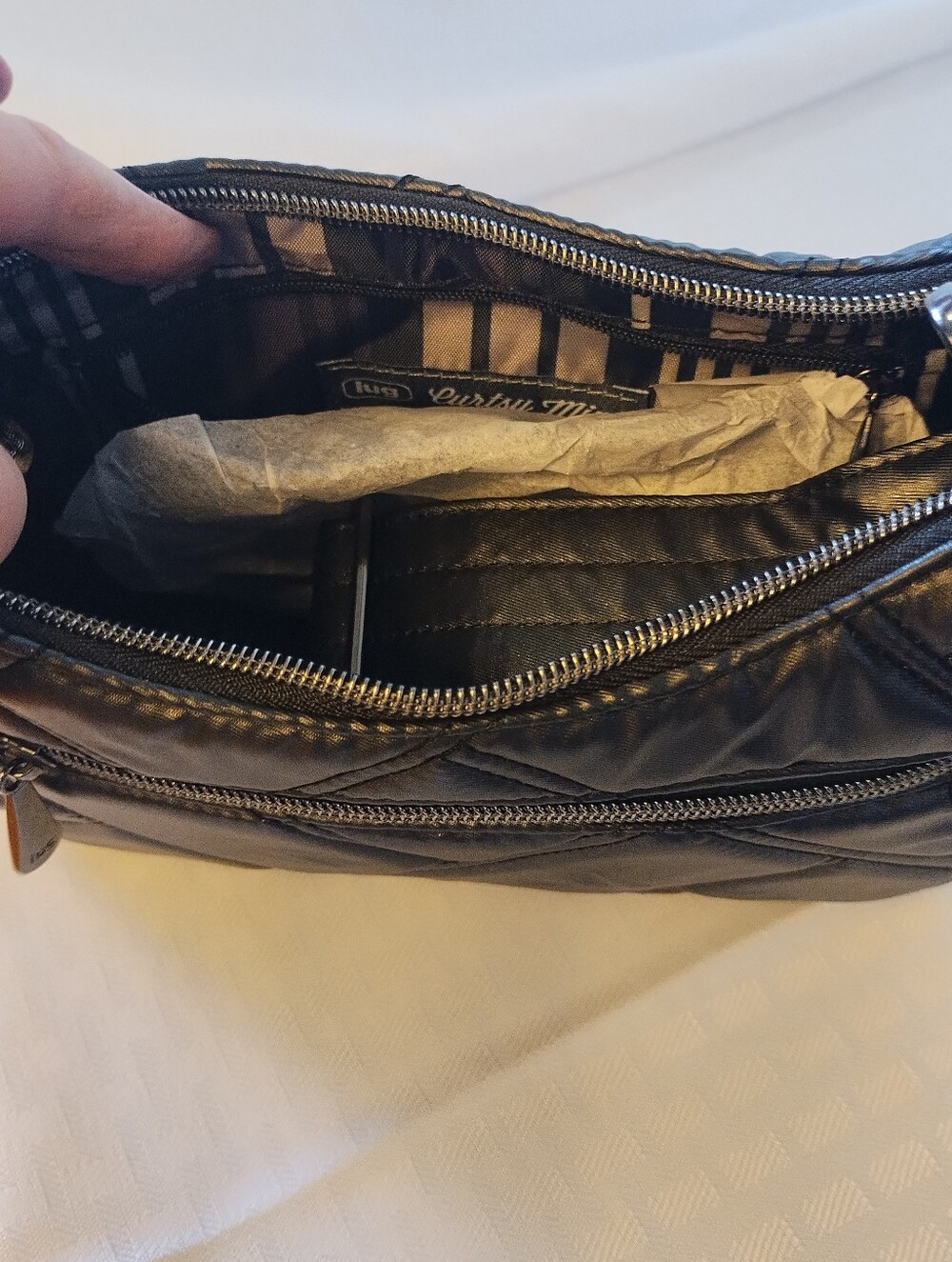 NWT Lug Curtsy Mini Crossbody Bag with Pouch in Metallic Black - Picture 7 of 11